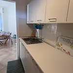 Casa Adelaide - A Stone's Throw From Rome Lejlighed