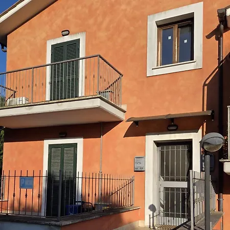 Casa Adelaide - A Stone's Throw From Rome Apartmán *