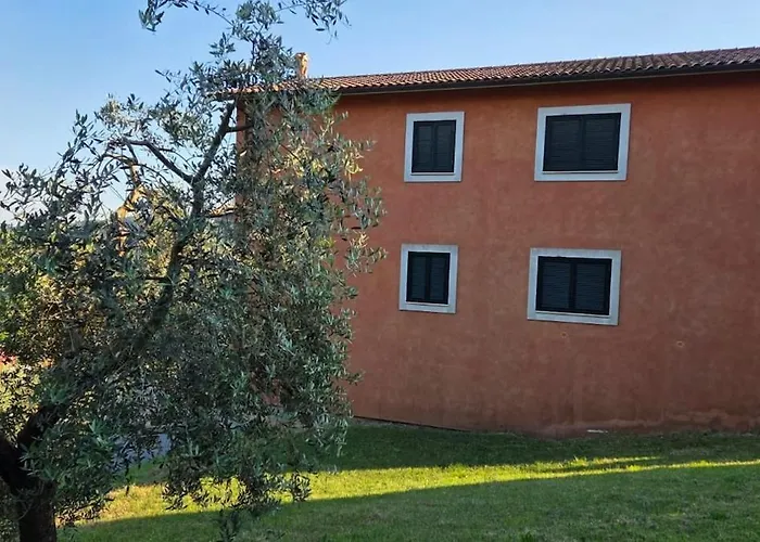 Casa Adelaide - A Stone's Throw From Rome