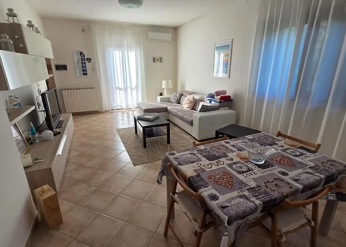 Casa Adelaide - A Stone's Throw From Rome Appartement